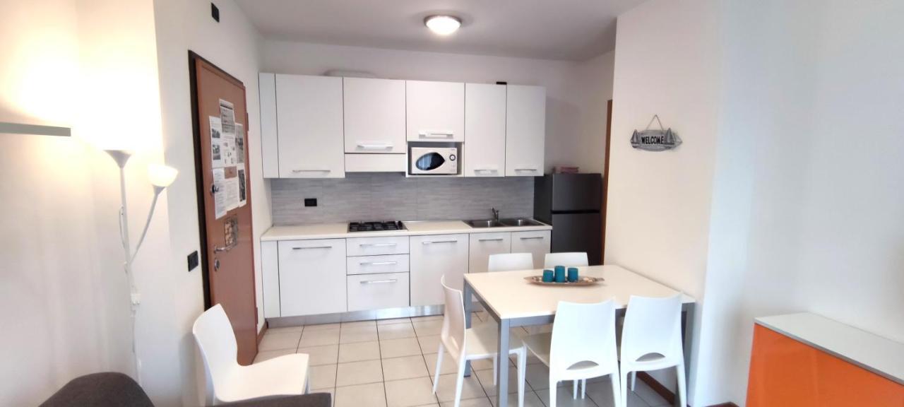 Residence Roberta Con Piscina - Agenzia Cocal كاوْرلي المظهر الخارجي الصورة