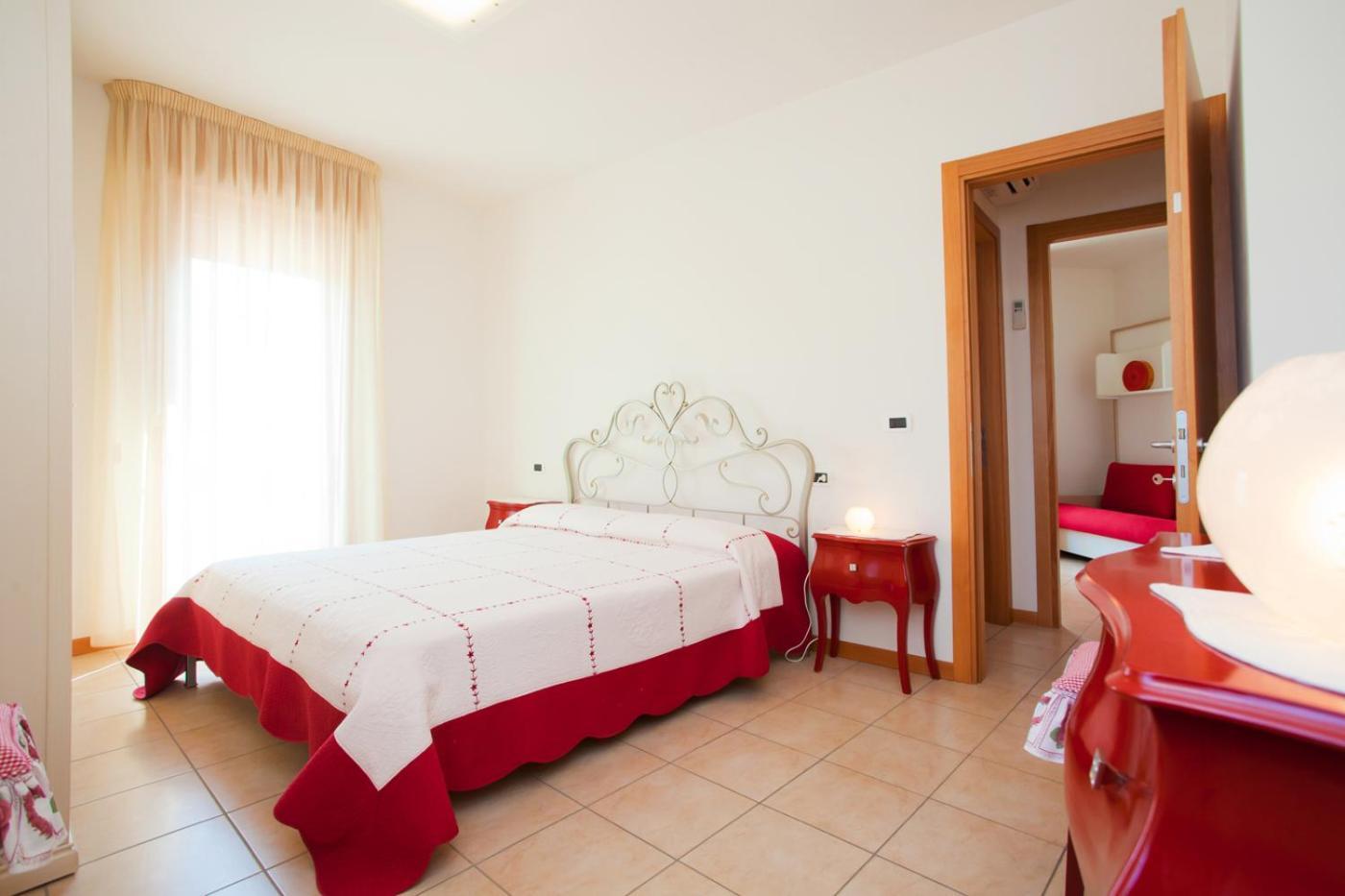 Residence Roberta Con Piscina - Agenzia Cocal كاوْرلي المظهر الخارجي الصورة